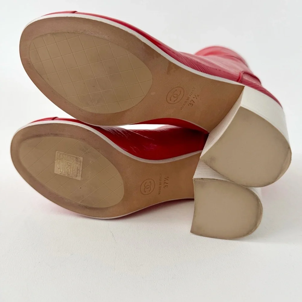 CHANEL | Red Patent Leather CC Logo Block Heel Ankle Boots EU 37.5